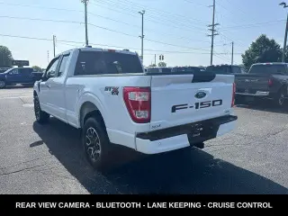 Ford F-150 2023 4x4 XL 4 puertas SuperCab 6.5 pies. SB
