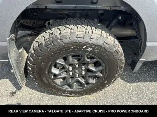 Ford F-150 2024 4x4 XLT Cabina SuperCrew 4 puertas, caja de 6.5 pies