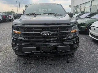 Ford F-150 2024 4x4 XLT 4 puertas SuperCrew 6.5 pies. SB