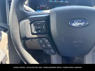 Ford F-150 2016 4x4 XL Cabina Regular 2 puertas 6.5 pies. SB