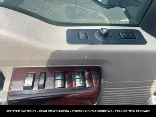 Ford F-250 Super Duty 2010 4x4 Lariat 4 puertas Cabina Crew 6.8 pies. SB Pickup