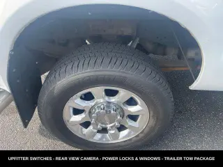 Ford F-250 Super Duty 2010 4x4 Lariat 4 puertas Cabina Crew 6.8 pies. SB Pickup