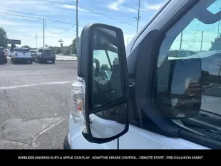 Ford Transit 2026 150 3 puertas LWB Techo Bajo Furgón de Carga