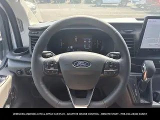 Ford Transit 2026 150 3 puertas LWB Techo Bajo Furgón de Carga
