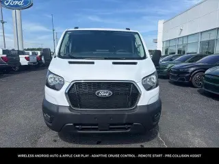Ford Transit 2026 150 3 puertas LWB Techo Bajo Furgón de Carga