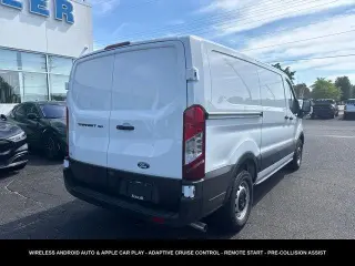 Ford Transit 2026 150 3 puertas LWB Techo Bajo Furgón de Carga