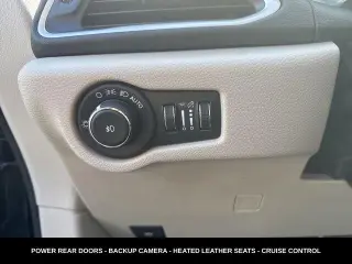 Chrysler Pacifica 2023 Touring L 4 puertas Minivan