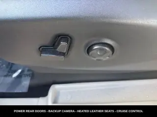 Chrysler Pacifica 2023 Touring L 4 puertas Minivan