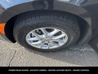 Chrysler Pacifica 2023 Touring L 4 puertas Minivan