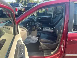 Chrysler Town and Country 2013 Touring 4 puertas Minivan