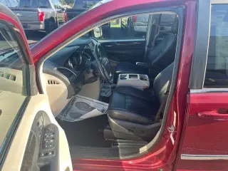 Chrysler Town and Country 2013 Touring 4 puertas Minivan