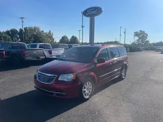 Chrysler Town and Country 2013 Touring 4 puertas Minivan