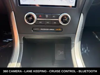Ford Edge 2024 AWD SE 4 puertas SUV