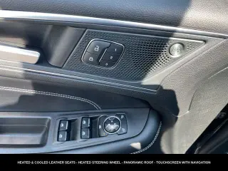 Ford Edge 2024 AWD Titanium 4 puertas SUV