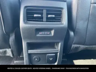 Ford Edge 2024 AWD Titanium 4 puertas SUV