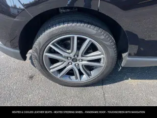 Ford Edge 2024 AWD Titanium 4 puertas SUV