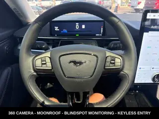 Ford Mustang Mach-E 2023 AWD California Route 1 4dr SUV
