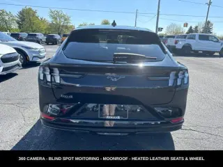 Ford Mustang Mach-E 2023 AWD Premium 4 puertas SUV