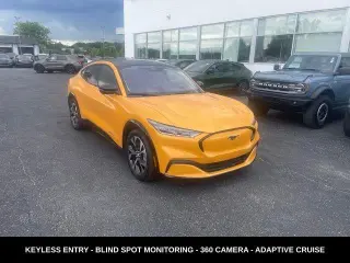 Ford Mustang Mach-E 2023 AWD Premium 4 puertas SUV
