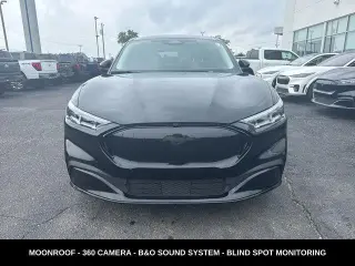 Ford Mustang Mach-E 2023 AWD Premium 4 puertas SUV
