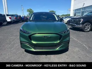 Ford Mustang Mach-E 2024 AWD Premium 4 puertas SUV