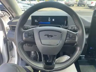 Ford Mustang Mach-E 2023 AWD Premium 4 puertas SUV