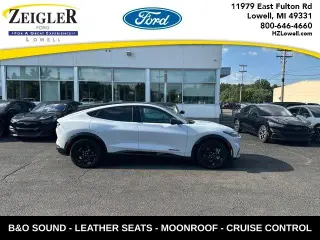 Ford Mustang Mach-E 2023 AWD Premium 4 puertas SUV