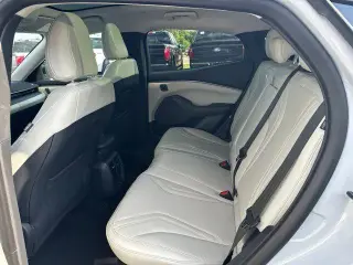 Ford Mustang Mach-E 2023 AWD Premium 4 puertas SUV