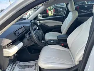Ford Mustang Mach-E 2023 AWD Premium 4 puertas SUV