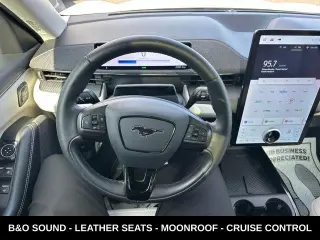 Ford Mustang Mach-E 2023 AWD Premium 4 puertas SUV