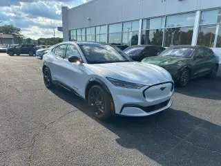 Ford Mustang Mach-E 2023 AWD Premium 4 puertas SUV