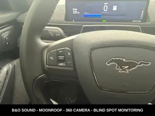 Ford Mustang Mach-E 2024 AWD Premium 4 puertas SUV