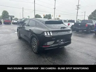 Ford Mustang Mach-E 2024 AWD Premium 4 puertas SUV