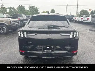 Ford Mustang Mach-E 2024 AWD Premium 4 puertas SUV