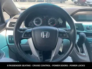 Honda Odyssey 2011 EX 4 puertas Minivan