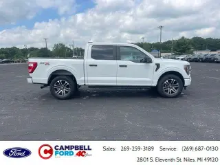 Ford F-150 2023 4x4 XL 4 puertas SuperCrew 5.5 pies. SB