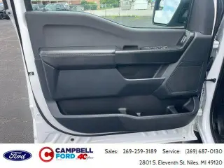 Ford F-150 2023 4x4 XL 4 puertas SuperCrew 5.5 pies. SB