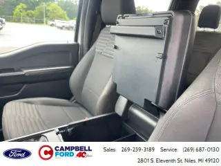 Ford F-150 2023 4x4 XL 4 puertas SuperCrew 5.5 pies. SB