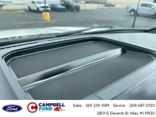 Ford F-150 2023 4x4 XL 4 puertas SuperCrew 5.5 pies. SB