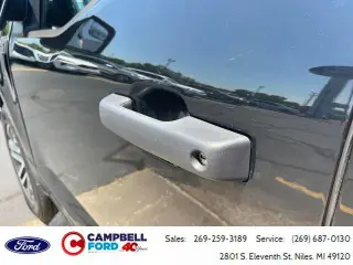 Ford F-150 2023 4x4 XL 4 puertas SuperCrew 5.5 pies SB