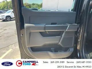 Ford F-150 2023 4x4 XL 4 puertas SuperCrew 5.5 pies SB