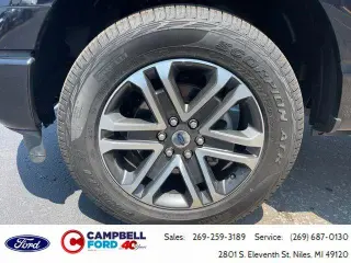 Ford F-150 2023 4x4 XL 4 puertas SuperCrew 5.5 pies SB