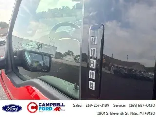 Ford F-150 2023 4x4 XLT 4 puertas SuperCrew 5.5 pies. SB
