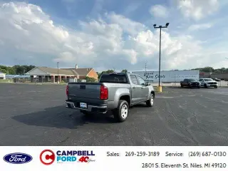 Chevrolet Colorado 2022 4x2 Work Truck 4 puertas Cabina Crew 5 pies. SB