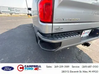 Chevrolet Silverado 1500 2024 4x4 RST 4 puertas Cabina Crew 5.8 pies. Caja corta