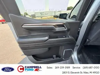 Chevrolet Silverado 1500 2024 4x4 RST 4 puertas Cabina Crew 5.8 pies. Caja corta