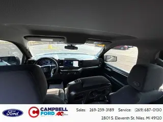 Chevrolet Silverado 1500 2024 4x4 RST 4 puertas Cabina Crew 5.8 pies. Caja corta