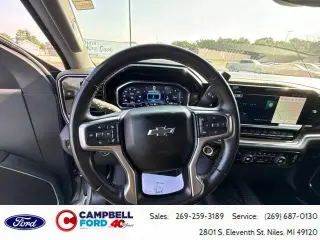 Chevrolet Silverado 1500 2024 4x4 RST 4 puertas Cabina Crew 5.8 pies. Caja corta