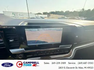 Chevrolet Silverado 1500 2024 4x4 RST 4 puertas Cabina Crew 5.8 pies. Caja corta