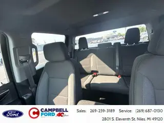 Chevrolet Silverado 1500 2024 4x4 RST 4 puertas Cabina Crew 5.8 pies. Caja corta